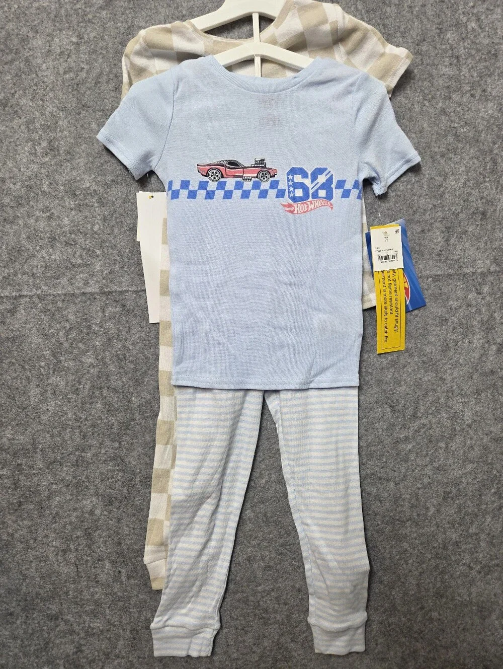 Hot Wheels Kids Blue & Beige Racing Pajama 4 Piece Set 4T Nwt